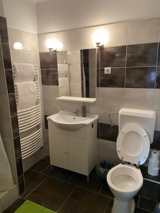 Apartamento Senorita Miskolc Exterior foto