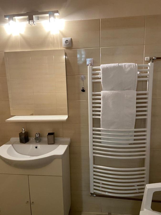 Apartamento Senorita Miskolc Exterior foto